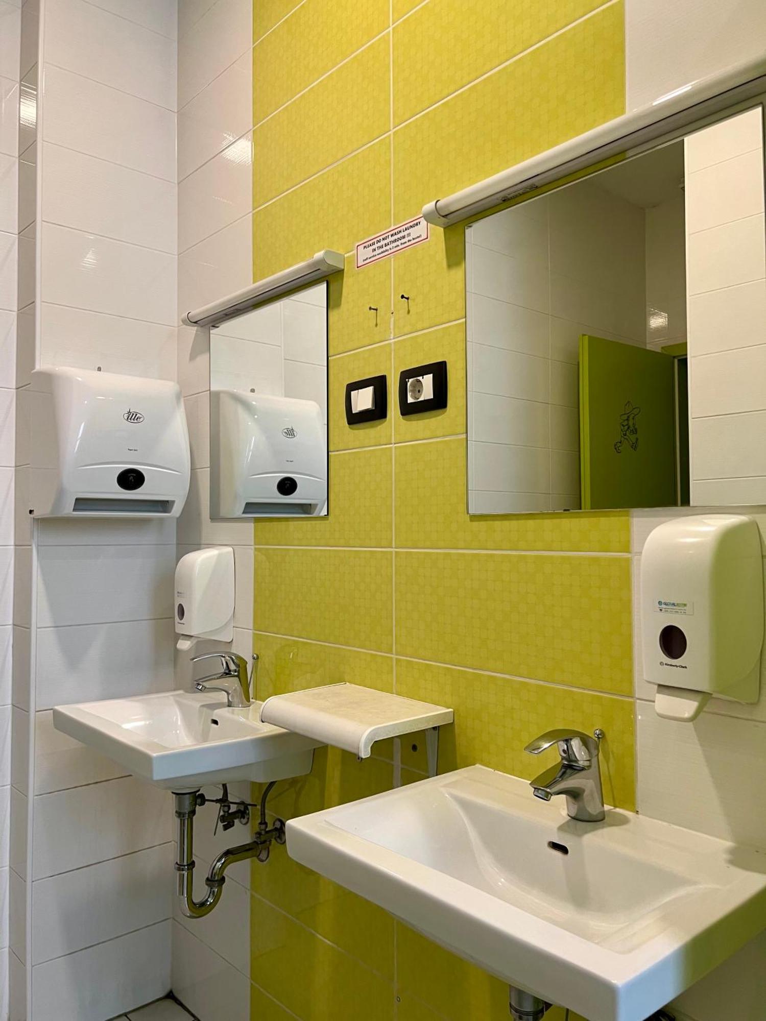 Himalayan Hostel Zagreb Extérieur photo